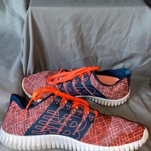 New Balance Tennis Shoes